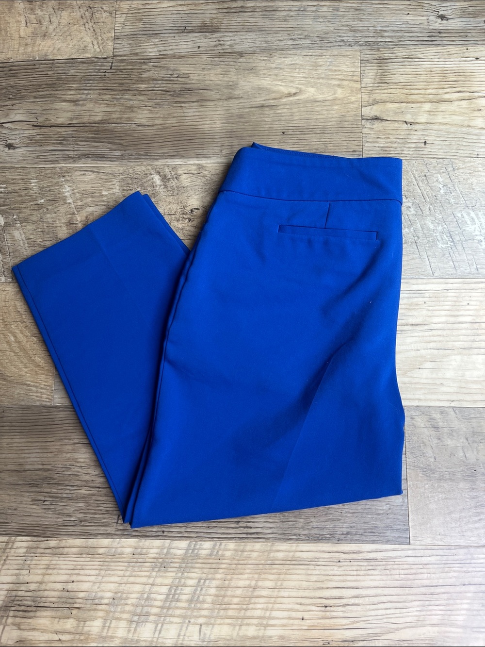 Apt. 9 Cobalt Blue Cropped Ponte Pants